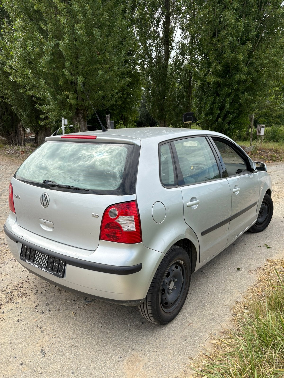 VOLKSWAGEN POLO 1.4 BENZINE AIRCO 5 DEUREN 147.453 KM proper, Bluetooth, 4 cilinders, Bedrijf, 5 zetels