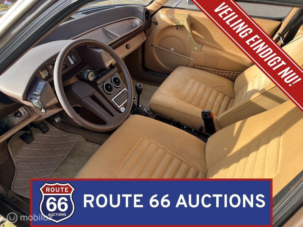 Citroën CX 2400 | 1976 | Route 66 Auctions, Auto's, Oldtimers, Citroën, Zwart, Bedrijf, Handgeschakeld