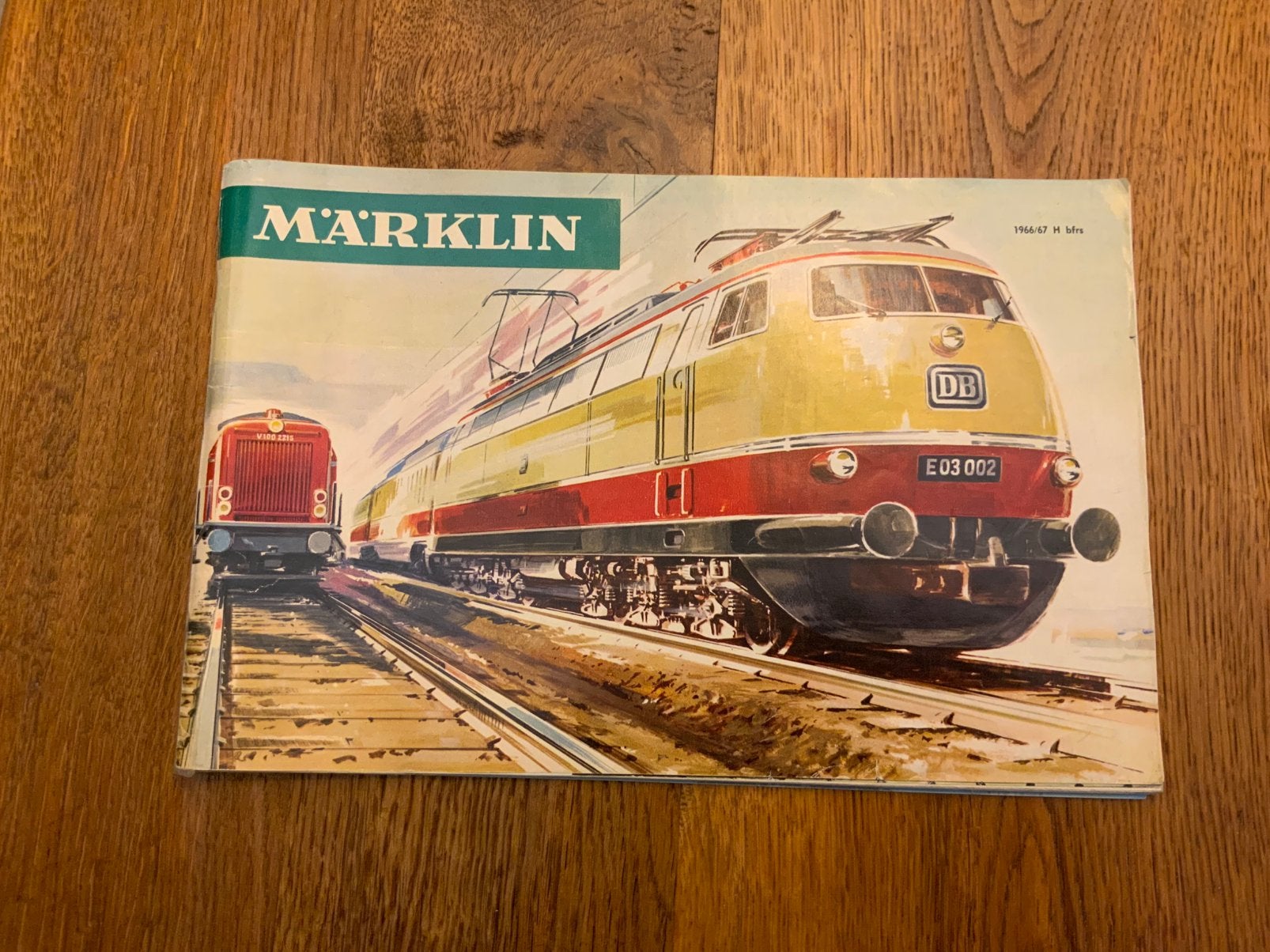 MARKLIN 1966/67 CATALOGUS IN HET NEDERLANDS, Hobby en Vrije tijd, Ophalen of Verzenden, Gebruikt