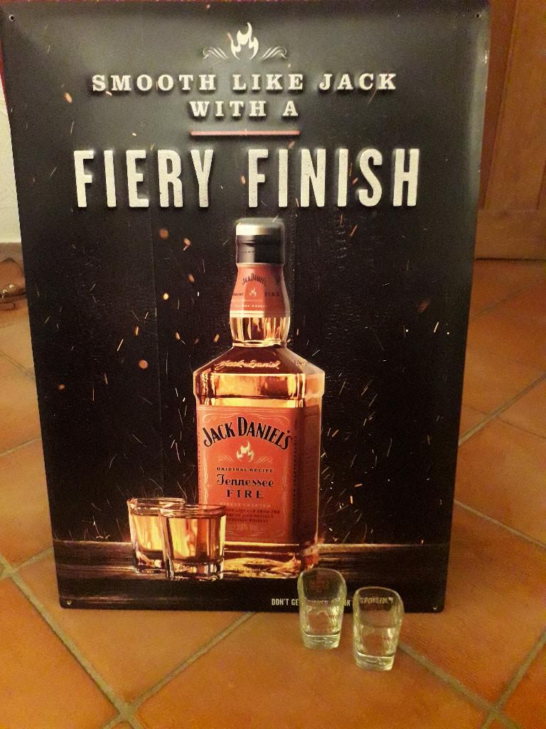 Reclamebord Jack Daniels + 2 shotglaasjes, Verzamelen, Ophalen of Verzenden, Nieuw, Reclamebord