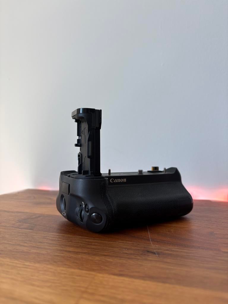 Canon BG-E22 Batterijgrip, TV, Hi-fi & Vidéo, Photo | Accumulateurs & Batteries, Enlèvement ou Envoi, Comme neuf
