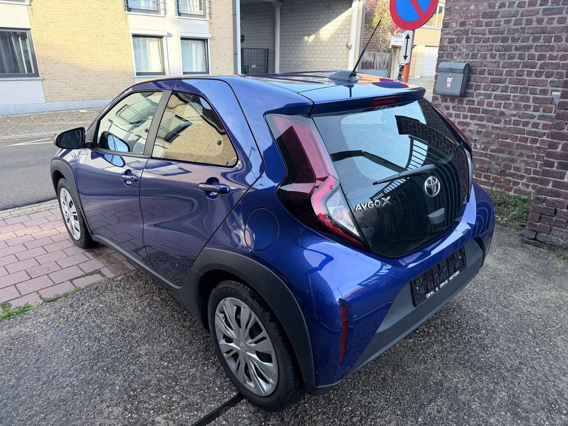Toyota Aygo X 1.0 I EDITION | Apple CarPlay | Camera | Cruis, Auto's, Automaat, Stof, Gebruikt, Zwart