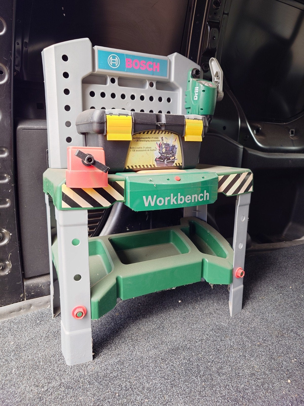 Bosch werkbank en werkbak voor kleuters, Ophalen