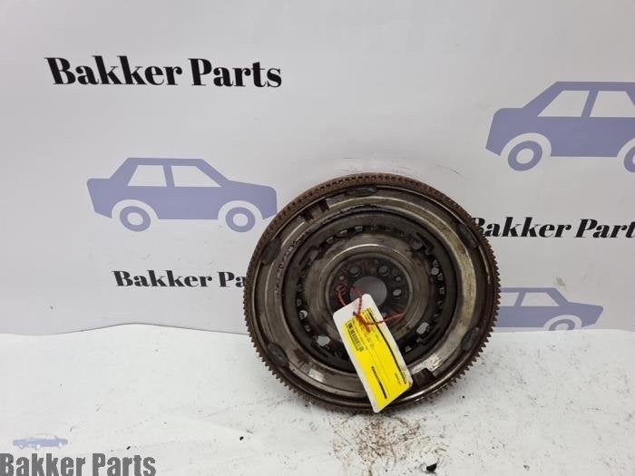 Volant moteur d'un Volkswagen Passat, Autos : Pièces & Accessoires, -, Volkswagen, -, 3 mois de garantie