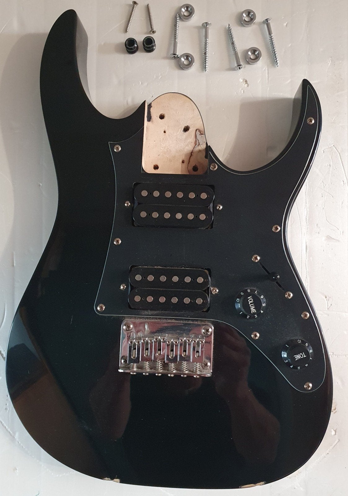 corps + pickguard ibanez mikkro, Enlèvement, Utilisé, Guitare électrique