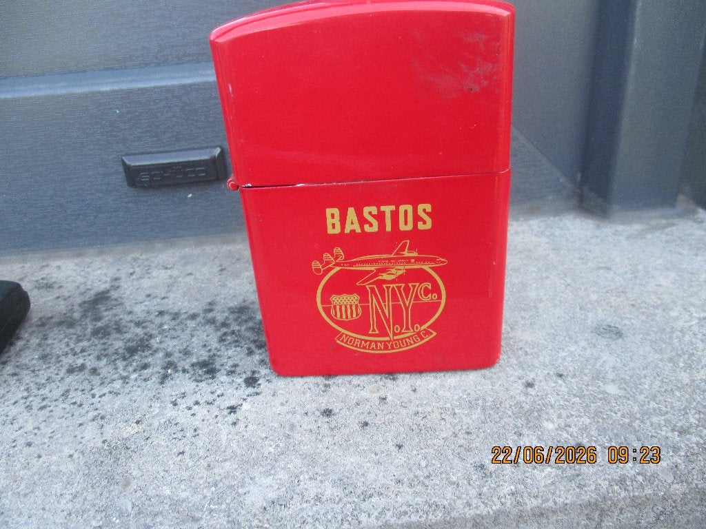 briquet tempête bastos, Collections, Articles de fumeurs, Briquets & Boîtes d'allumettes, Enlèvement, Comme neuf, Briquet