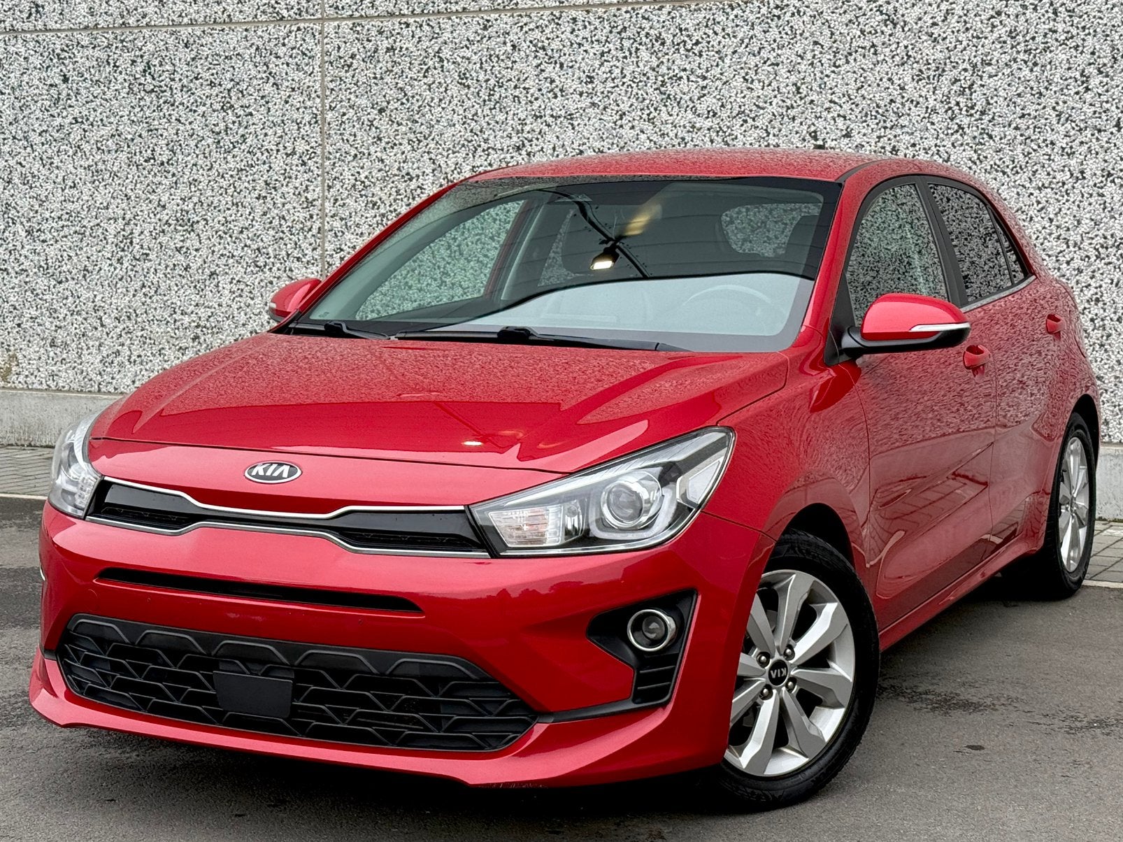 Kia Rio 1.2i 02/2022 139026Km Carnet Full Opti Garanti 2029, Autos, Achat, Euro 6, Entreprise, Garantie prolongée