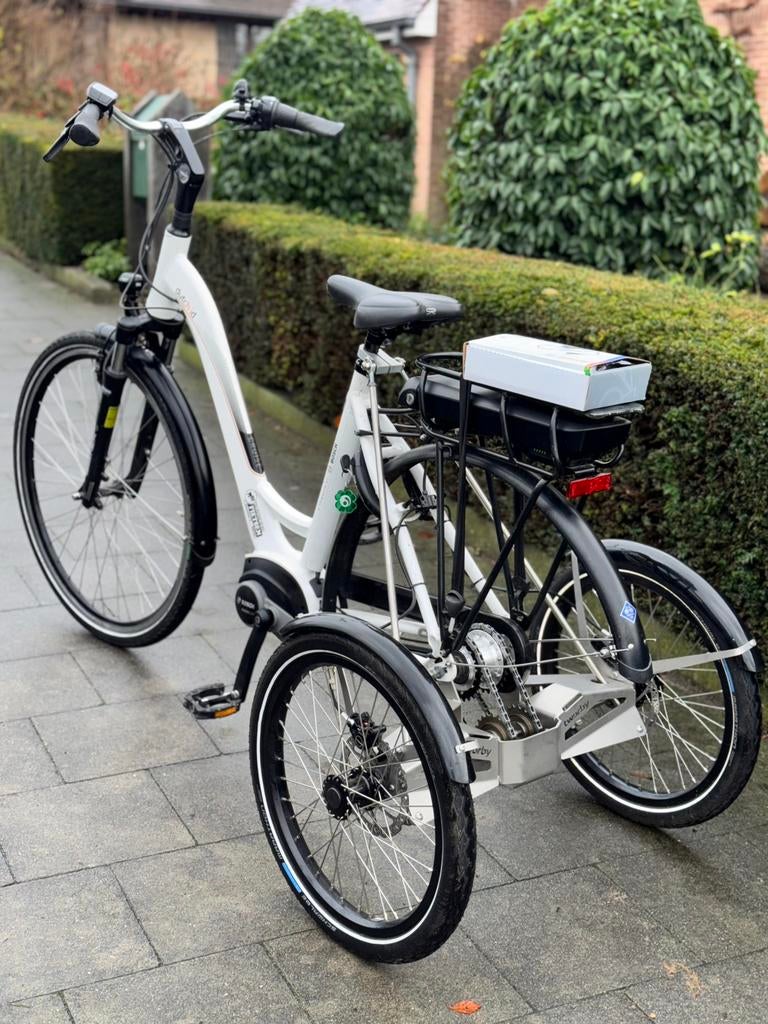 Elektrische driewieler fiets Bosch motor zeer goed staat, Ophalen of Verzenden, Zo goed als nieuw, Schijfrem