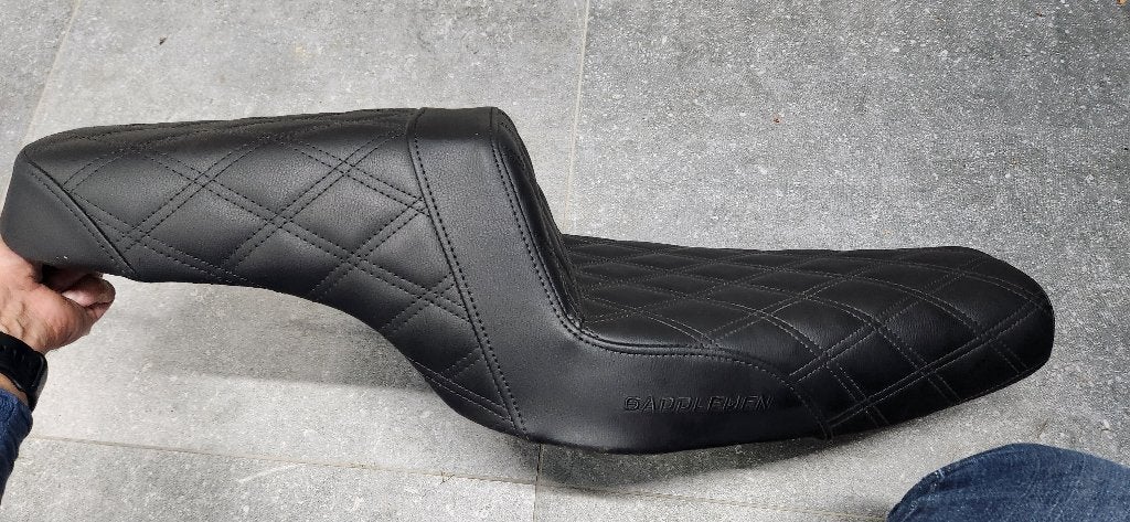 Siège cuir Harley-Davidson Sportster Iron 883, Motos, Enlèvement, Neuf