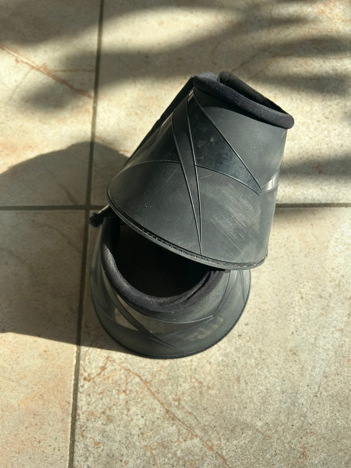 Springschoenen / clochen Medium, Animaux & Accessoires, Chevaux & Poneys | Guêtres en cloche, Cloches, Enlèvement ou Envoi, Comme neuf