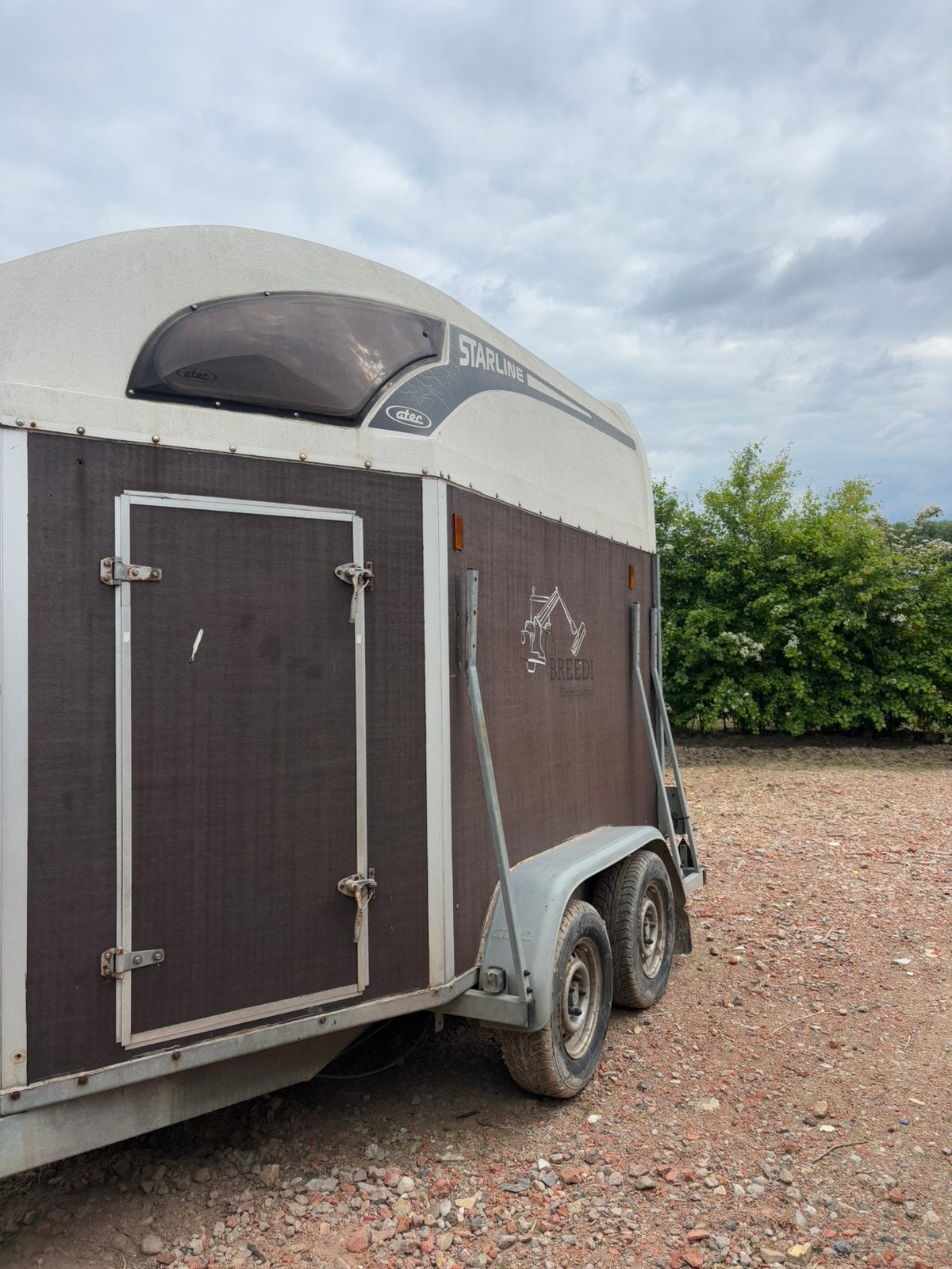 Atec Starline 2-paards trailer – recent volledig gerenoveerd, Animaux & Accessoires, Chevaux & Poneys | Semi-remorques & Remorques