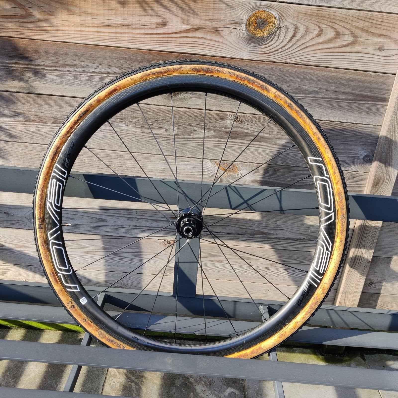 Roue avant Roval Rapide CLX 32, Vélos & Vélomoteurs, Vélos Pièces, Utilisé, Roue, Carbone, Gravelbike, Enlèvement