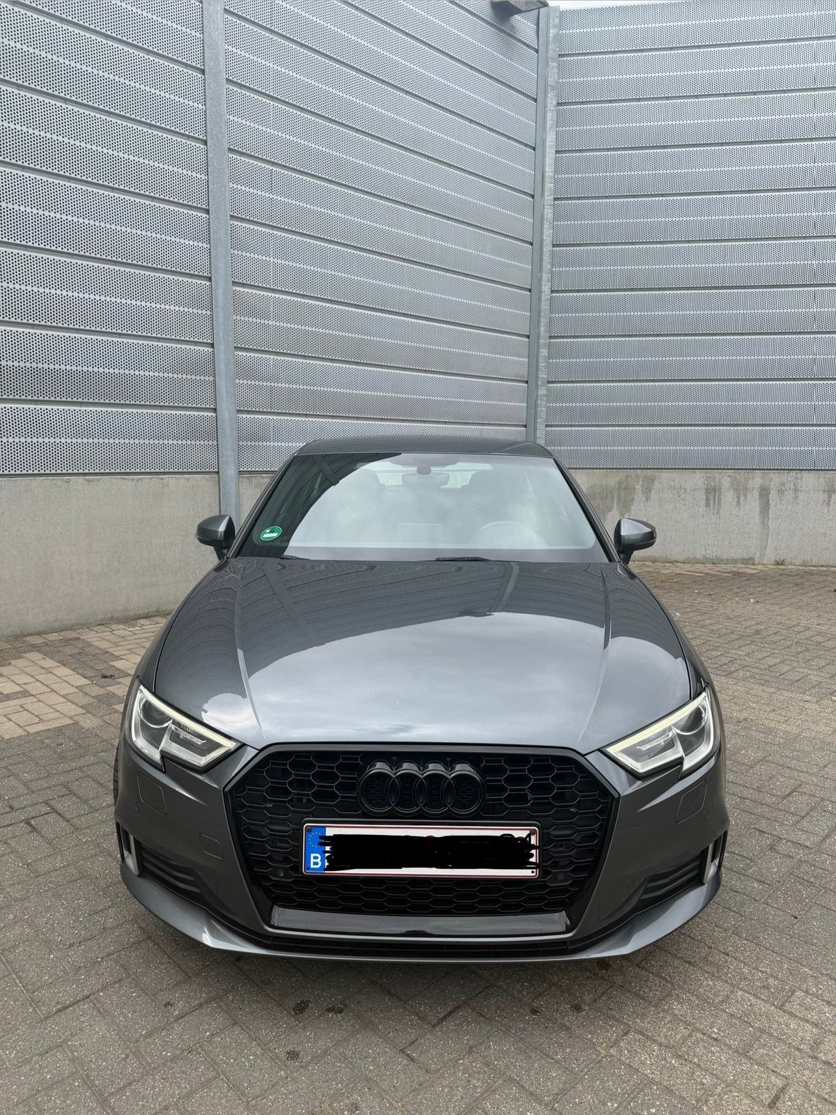 Audi A3 S-line, Autos, Audi, Argent ou Gris, Achat, 1200 kg, Boîte manuelle