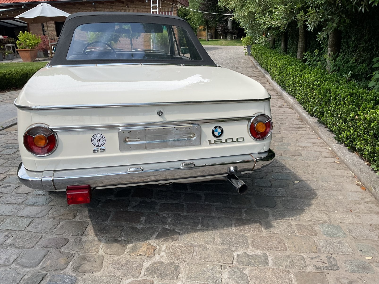 Oltimer bmw 1600 cabrio, Auto's, Achterwielaandrijving, Cabriolet, 1600 cc, Wit