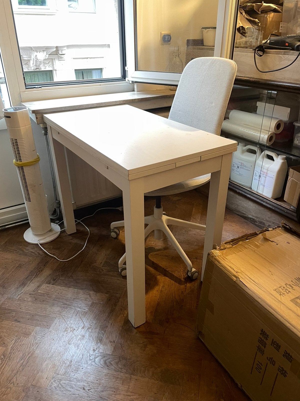Uitschuifbare tafel / bureau wit rechthoek ikea, Huis en Inrichting, Ophalen, Gebruikt