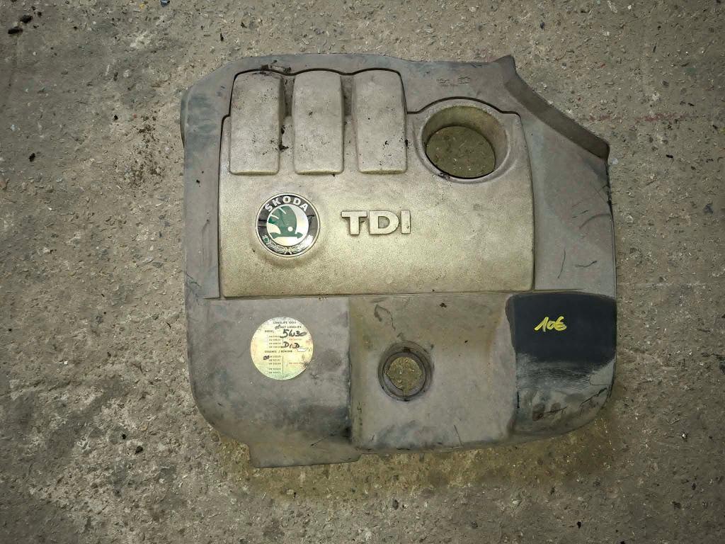 A vendre cache moteur TDI, Auto-onderdelen, Motor en Toebehoren, Skoda, Gebruikt, Ophalen