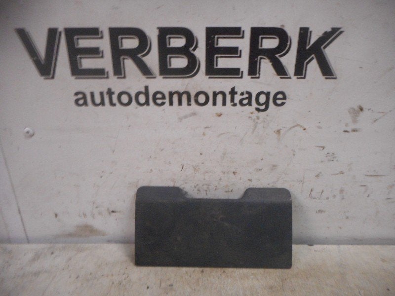 BOITIER FUSIBLES Opel (90087887), Opel, Opel Automobile GmbH, Utilisé, Kontakt-opel@opel.com