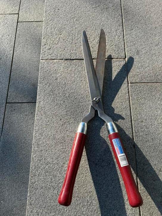 Heggeschaar gesmeed Talen Tools (Zemst), Tuin en Terras, Ophalen, Zo goed als nieuw