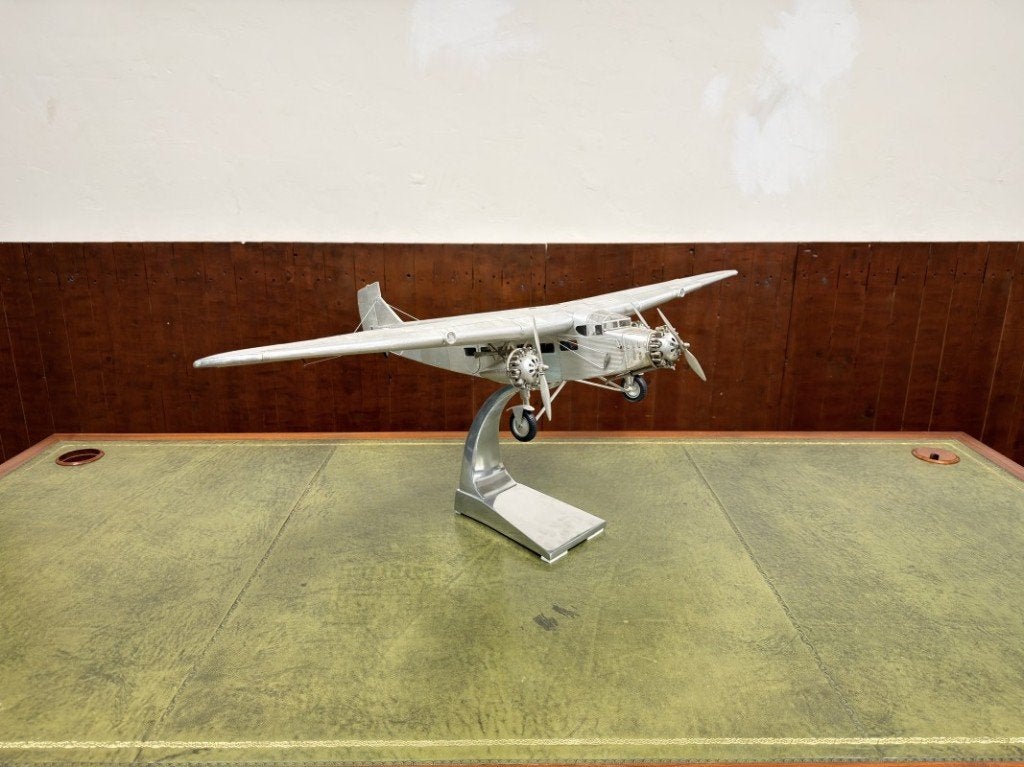 Authentic Models Ford Trimotor modelvliegtuig, Antiek en Kunst, Antiek | Kantoor en Zakelijk, Ophalen