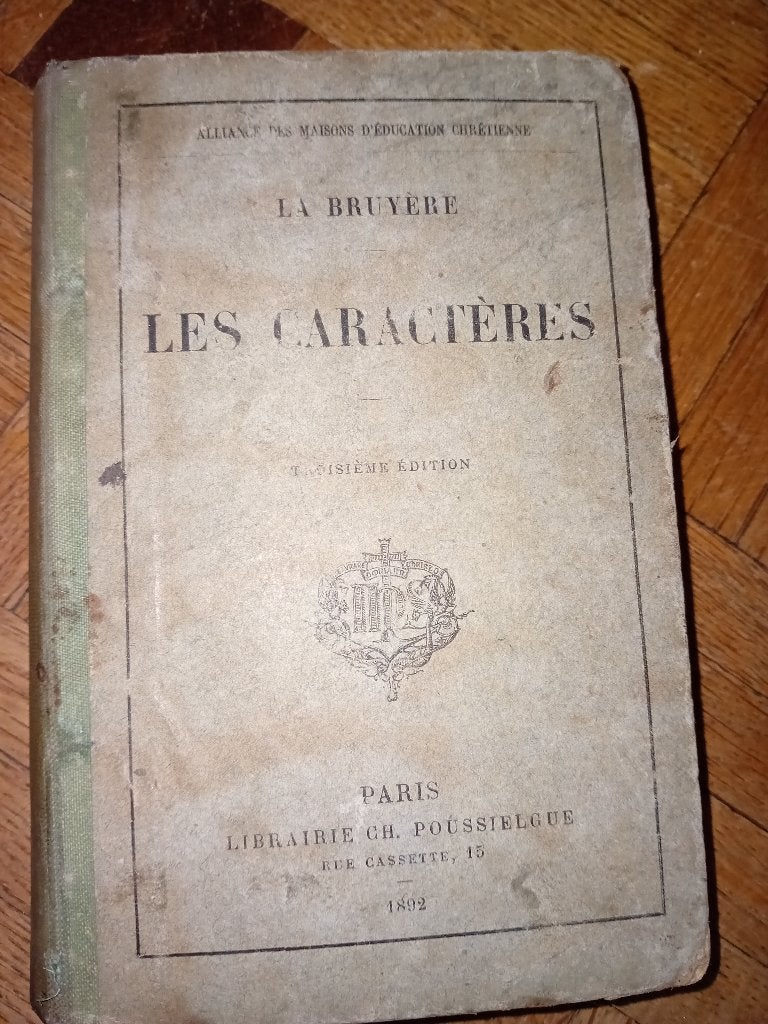 Livre ancien les caractères de la bruyère, Ophalen of Verzenden