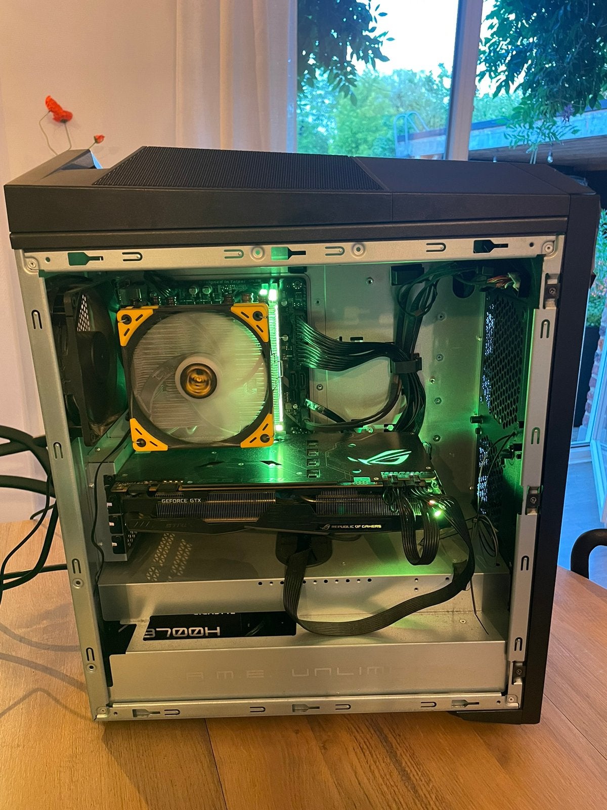 GTX 1080Ti Asus Rog Strix 11GB, Enlèvement, Comme neuf, 16 GB, SSD