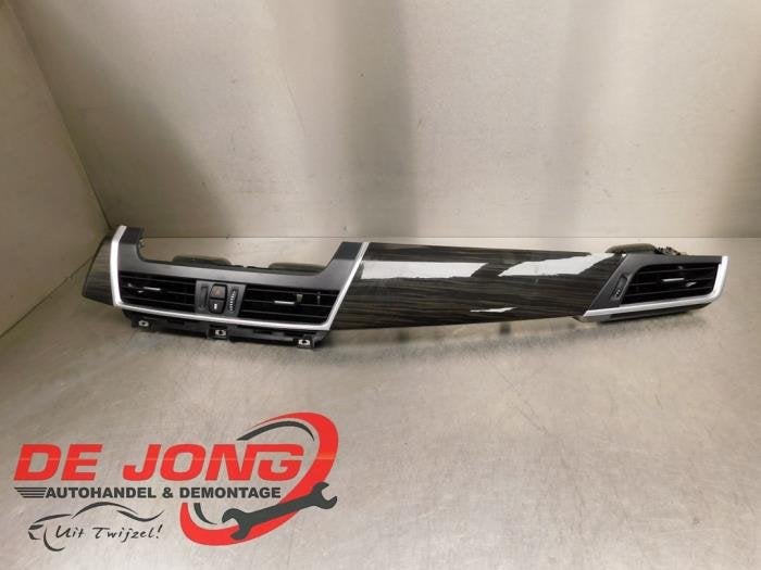 Bande décorative de tableau de bord d'un BMW 2-Serie, -, 3 mois de garantie, Utilisé, -