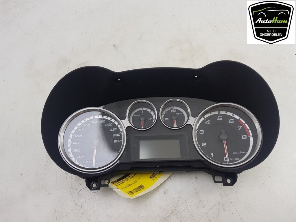INSTRUMENTS DE BORD MiTo (955) (|50516436|A2C53352559|), Utilisé, Alfa Romeo