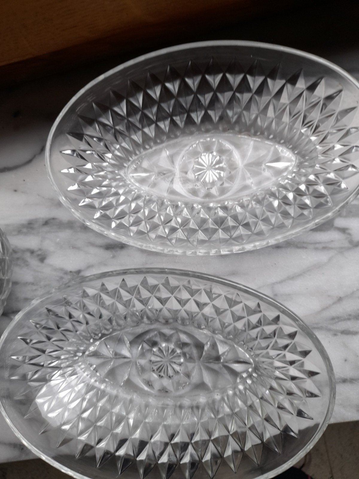 Mooie dessertkommetjes, bewerkt glas, 11 stuks, Ophalen