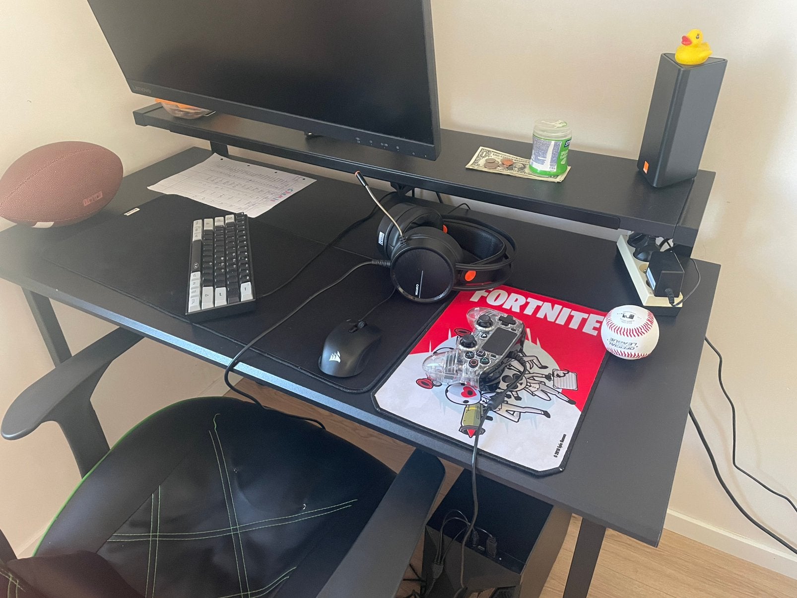 Gaming bureau prima staat, Maison & Meubles, Enlèvement, Réglable en hauteur, Comme neuf, Bois