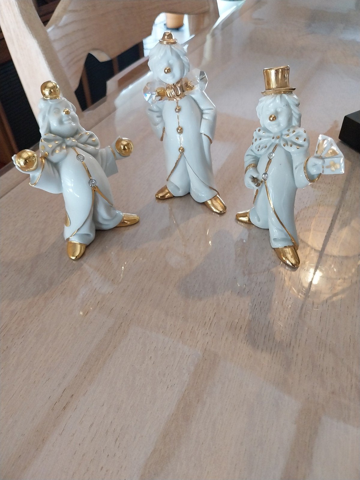 3 clowns en porcelaine, cristal Swarovsky, RG Limoges., Enlèvement ou Envoi, Neuf