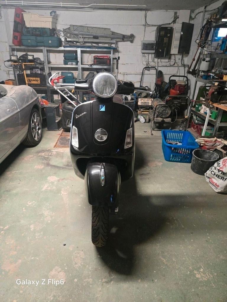 Echange vespa 250, Enlèvement, Vespa