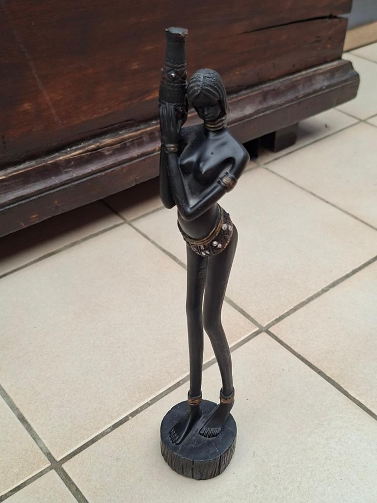 Afrikaanse beeldje 29cm, Antiek en Kunst, Ophalen, Beeld, Vrouw, Overige stijlen