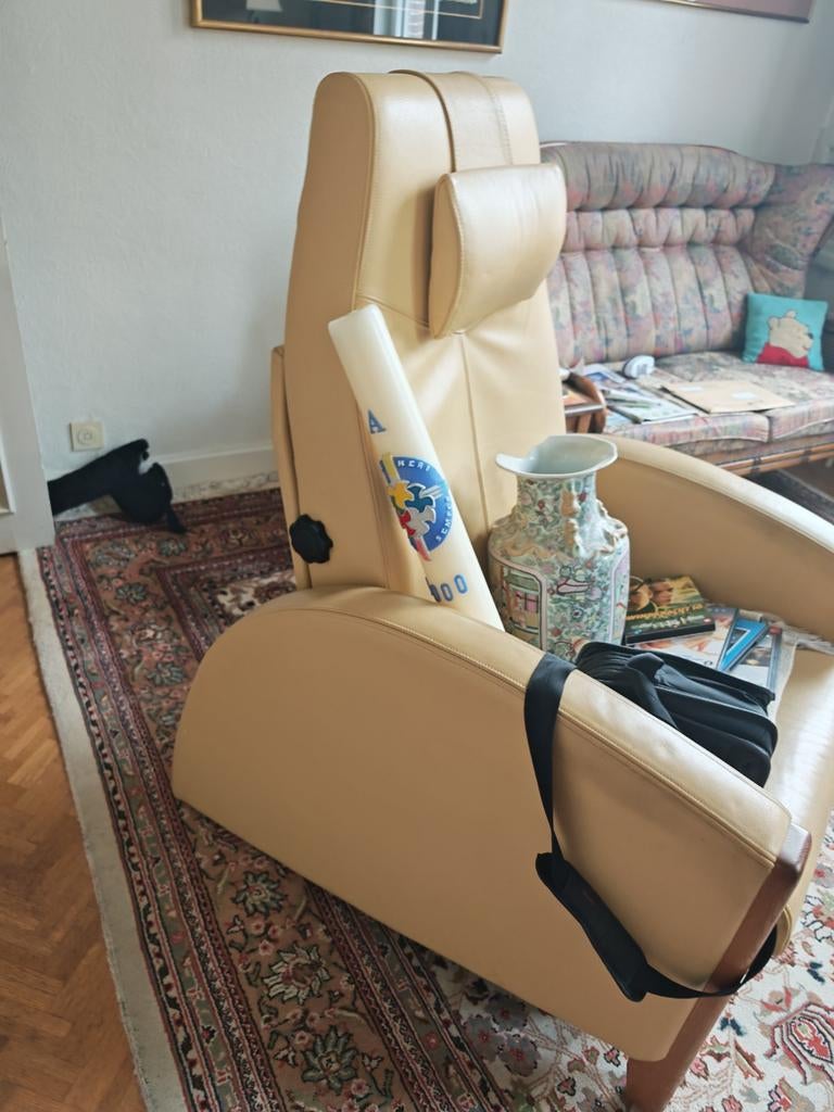 Lederen relaxzetel, Ophalen