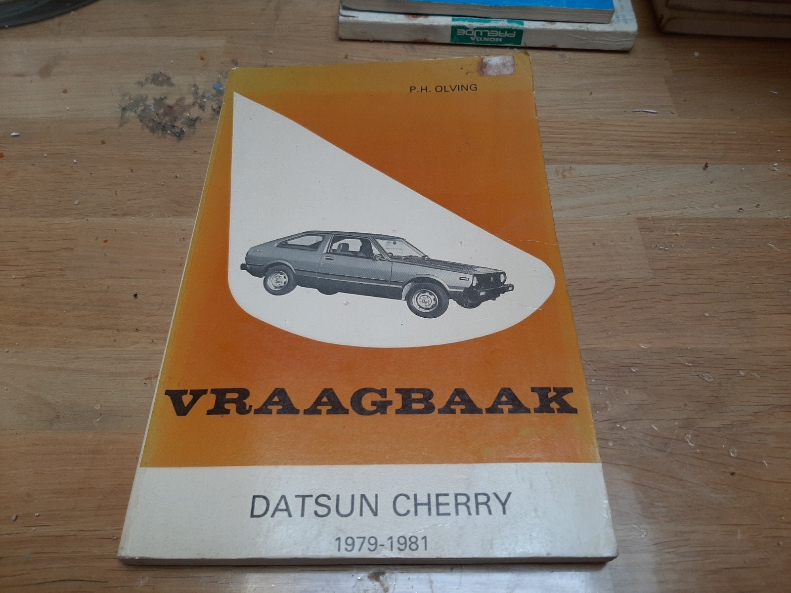 Vraagbaak Datsun Cherry 1979-1981 - P.H. Olving, Enlèvement ou Envoi