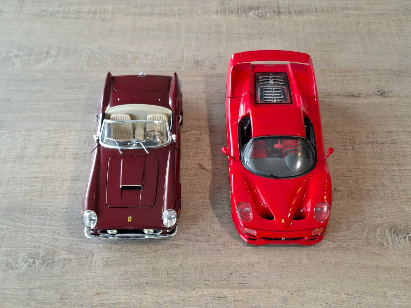 1:18 Ferrari, Enlèvement ou Envoi, Utilisé, Voiture, Autres marques