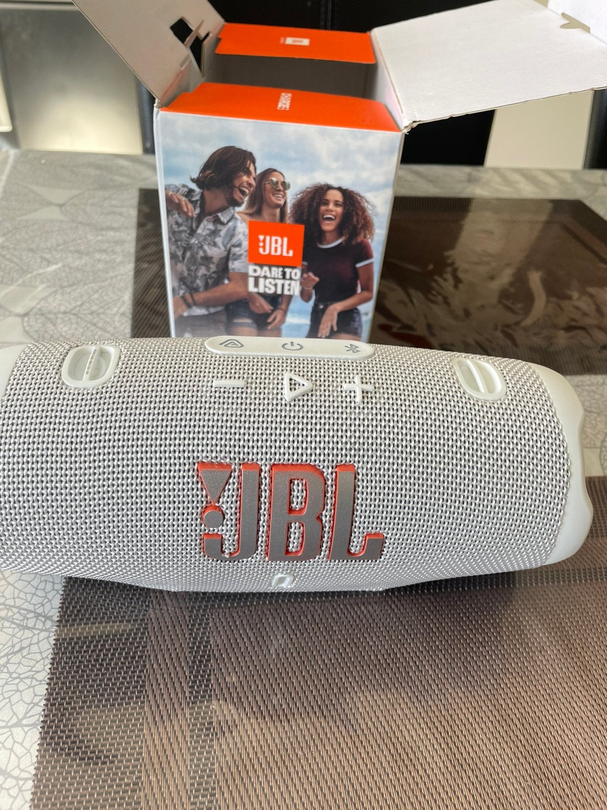 Jbl charge 6, Ophalen, JBL, Party speaker, Zo goed als nieuw