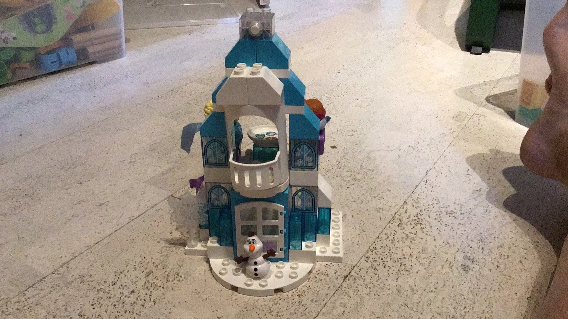Duplo - kasteel Frozen, Hobby en Vrije tijd, Ophalen, Zo goed als nieuw