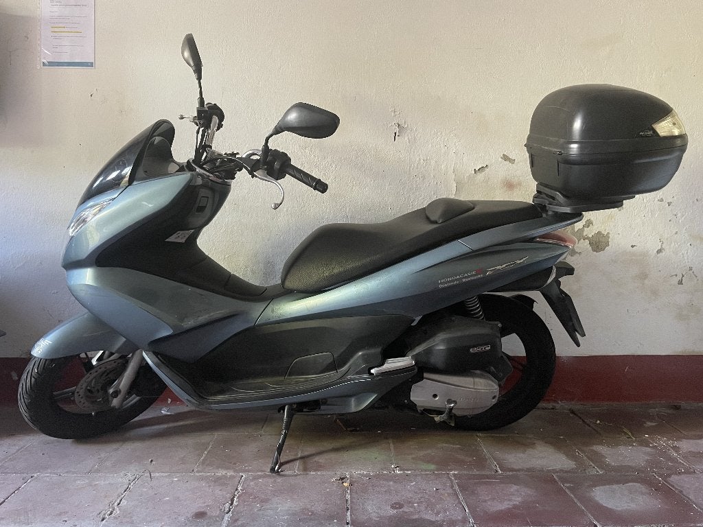 PCX Honda - Refroidisseur intermédiaire CRUISER (2 pers.), Vélos & Vélomoteurs, 125 cm³, Comme neuf, Enlèvement, Essence
