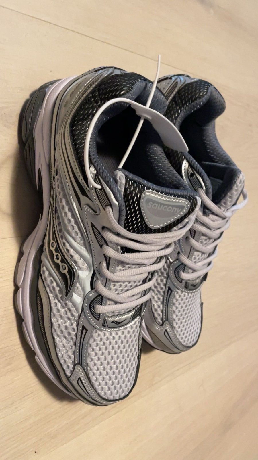Saucony omni 9, Enlèvement ou Envoi, Comme neuf