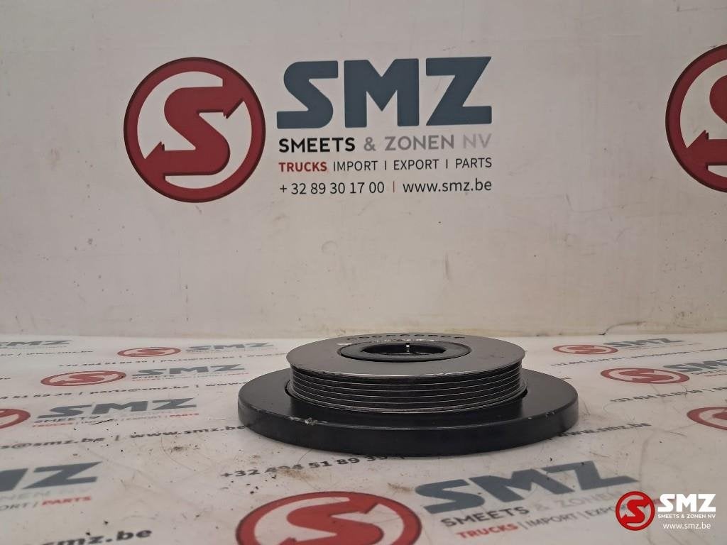 Occ Amortisseur de vibrations OM656.929 Mercedes, Utilisé