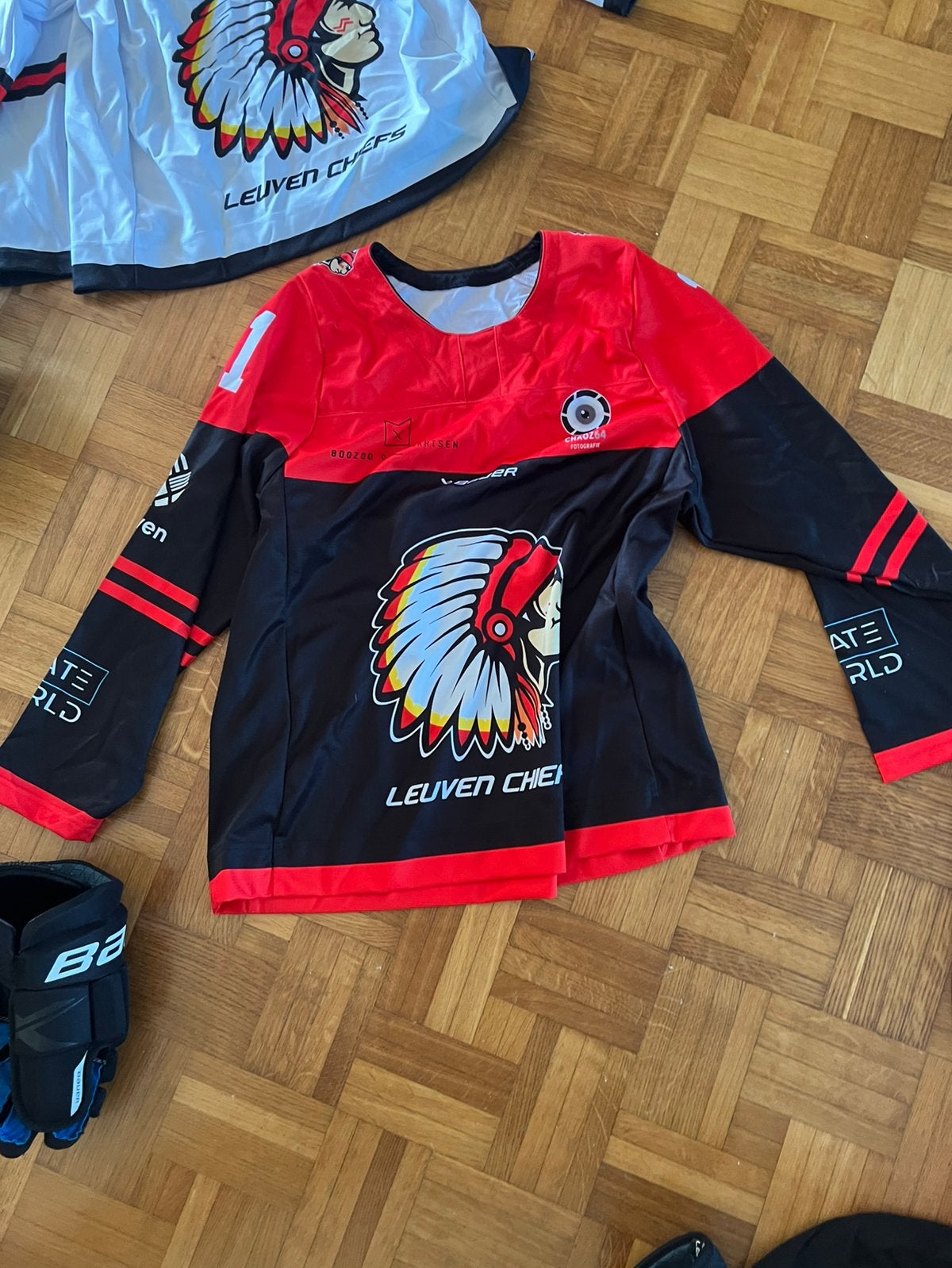 Ijs hockey t-shirt rood, Ophalen, Zo goed als nieuw