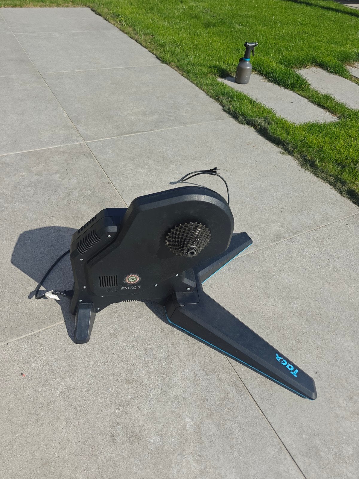 Tacx Flux 2, Sport en Fitness, Wielrennen, Ophalen