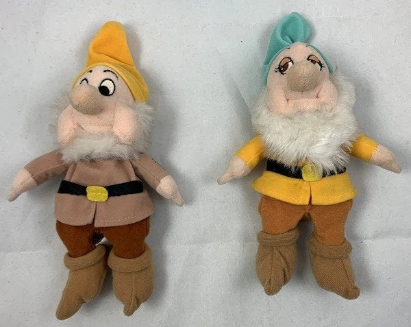 Peluche Blanche-Neige et les Sept Nains de Disney World, Envoi, Blanche-Neige ou Belle au Bois Dormant, Comme neuf, Peluche