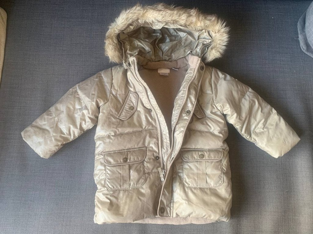 Een heel mooie jas 86 maat, Kinderen en Baby's, Babykleding | Maat 86, Ophalen of Verzenden, Zo goed als nieuw, Chicco, Jongetje of Meisje
