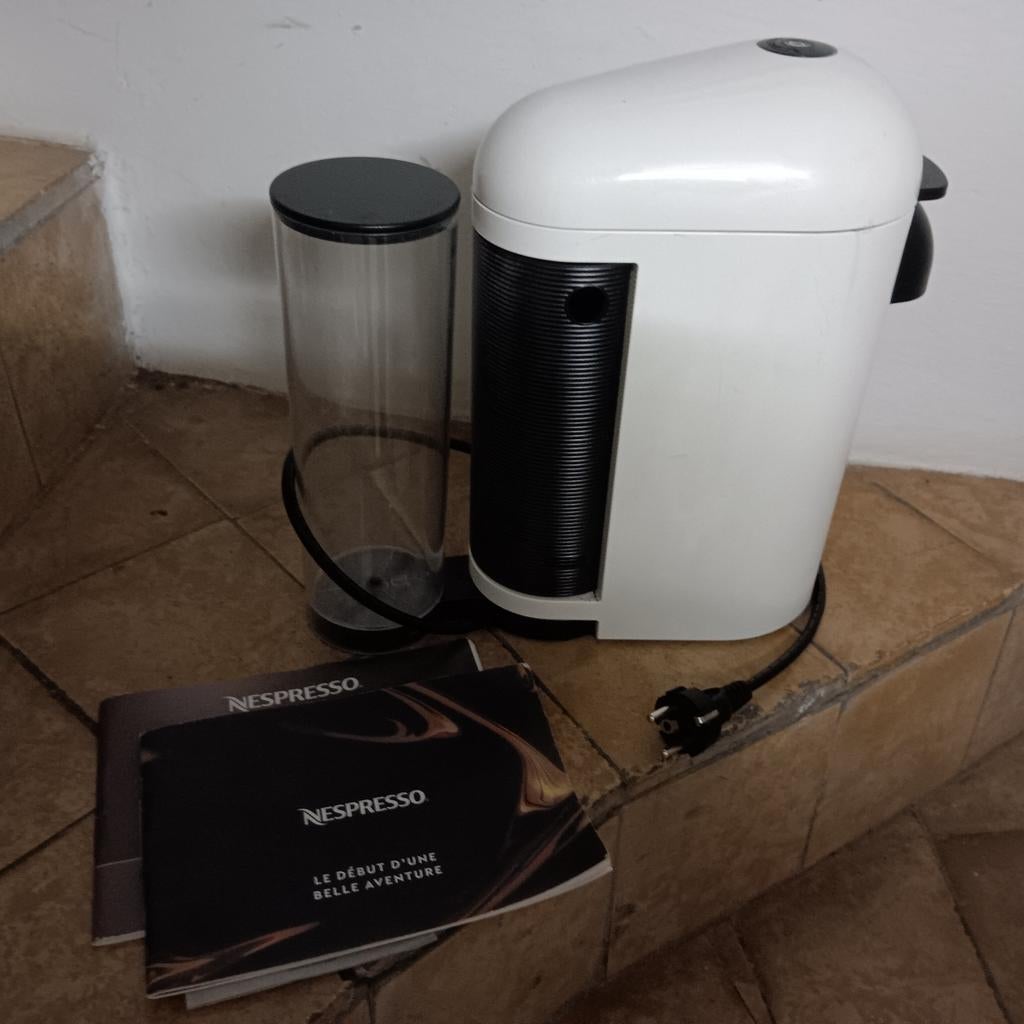 Nespresso koffiemachine, Elektronische apparatuur, Koffiezetapparaten, Ophalen, Zo goed als nieuw, Koffiemachine