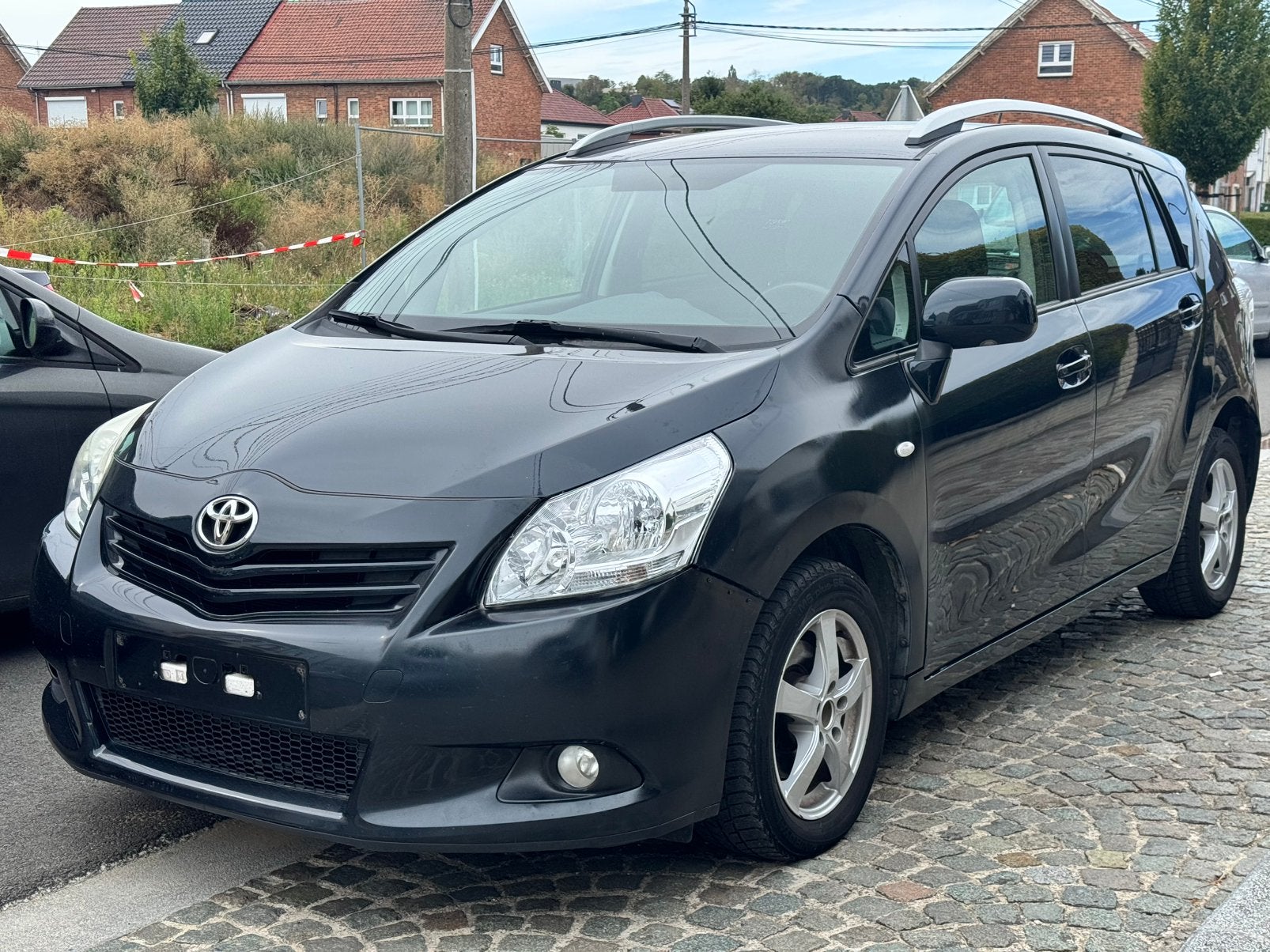 Toyota Verso/2012/Manuel/1.6Essence/180000km/4900€, Autos, Achat, Particulier, Caméra de recul, Essence