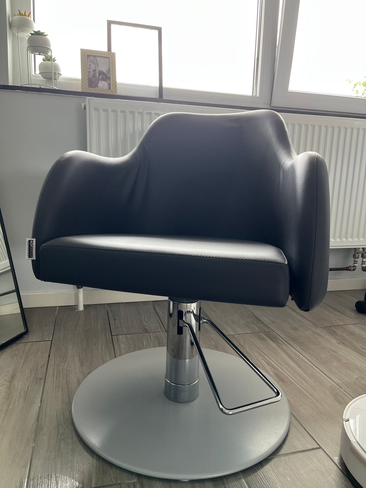 Kapperstoel, Maison & Meubles, Chaises, Gris, Kapper stoel, Comme neuf, Enlèvement