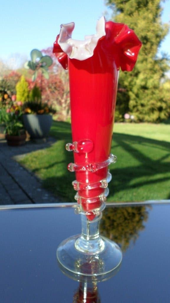 Ancien vase en verre doublé, Enlèvement ou Envoi