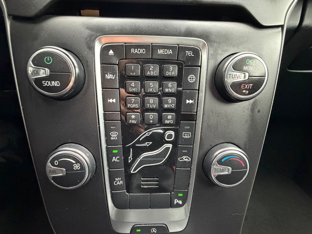 Volvo V40 ( Stock ID 14382) — 16