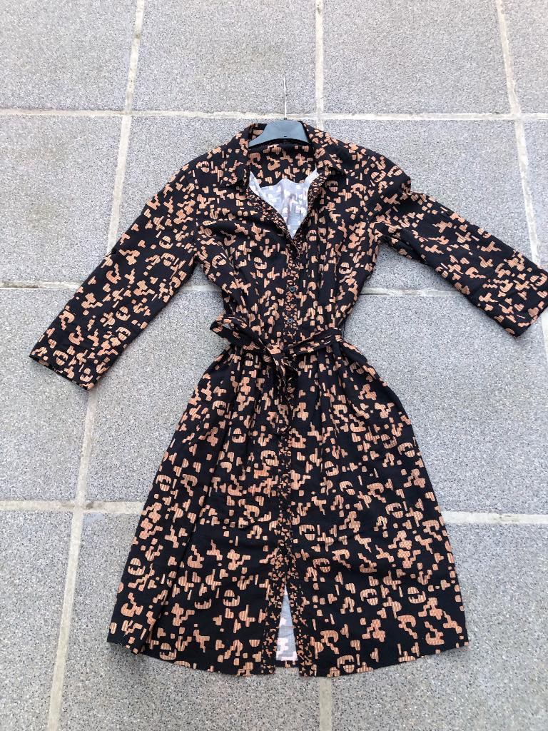 Kleedje Punto m38, Kleding | Dames, Jurken, Zo goed als nieuw, Ophalen, Maat 38/40 (M), Knielengte